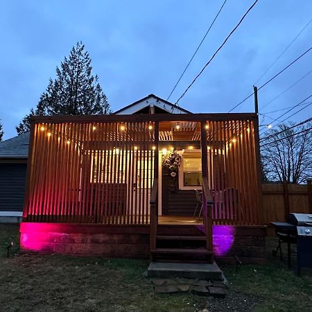 Cozy Home Conveniently Located With King Bed Tacoma Exteriör bild