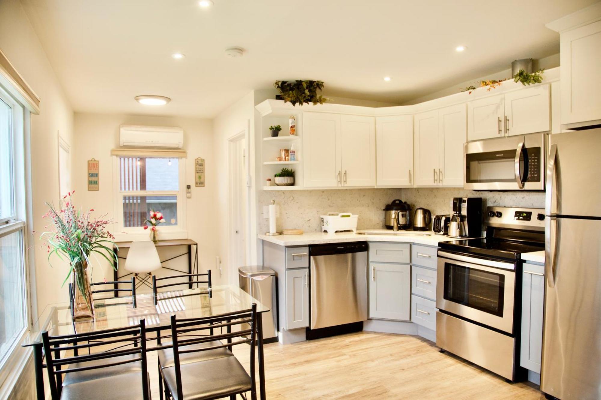 Cozy Home Conveniently Located With King Bed Tacoma Exteriör bild