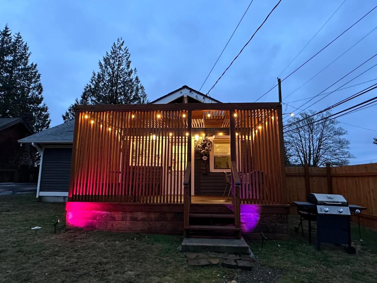 Cozy Home Conveniently Located With King Bed Tacoma Exteriör bild